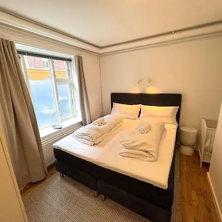 Lägenhet 3br Flat In Vibrant & Trendy Area Köpenhamn