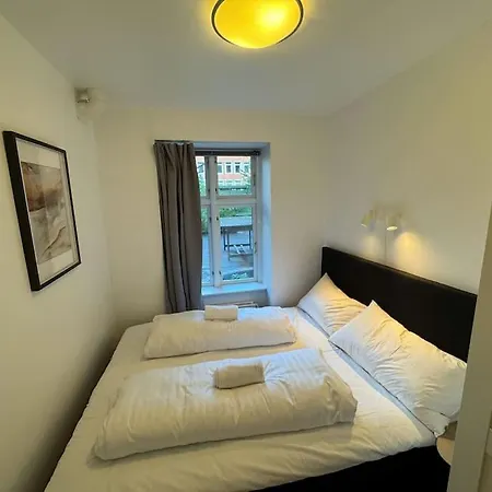 Lägenhet 3br Flat In Vibrant & Trendy Area *